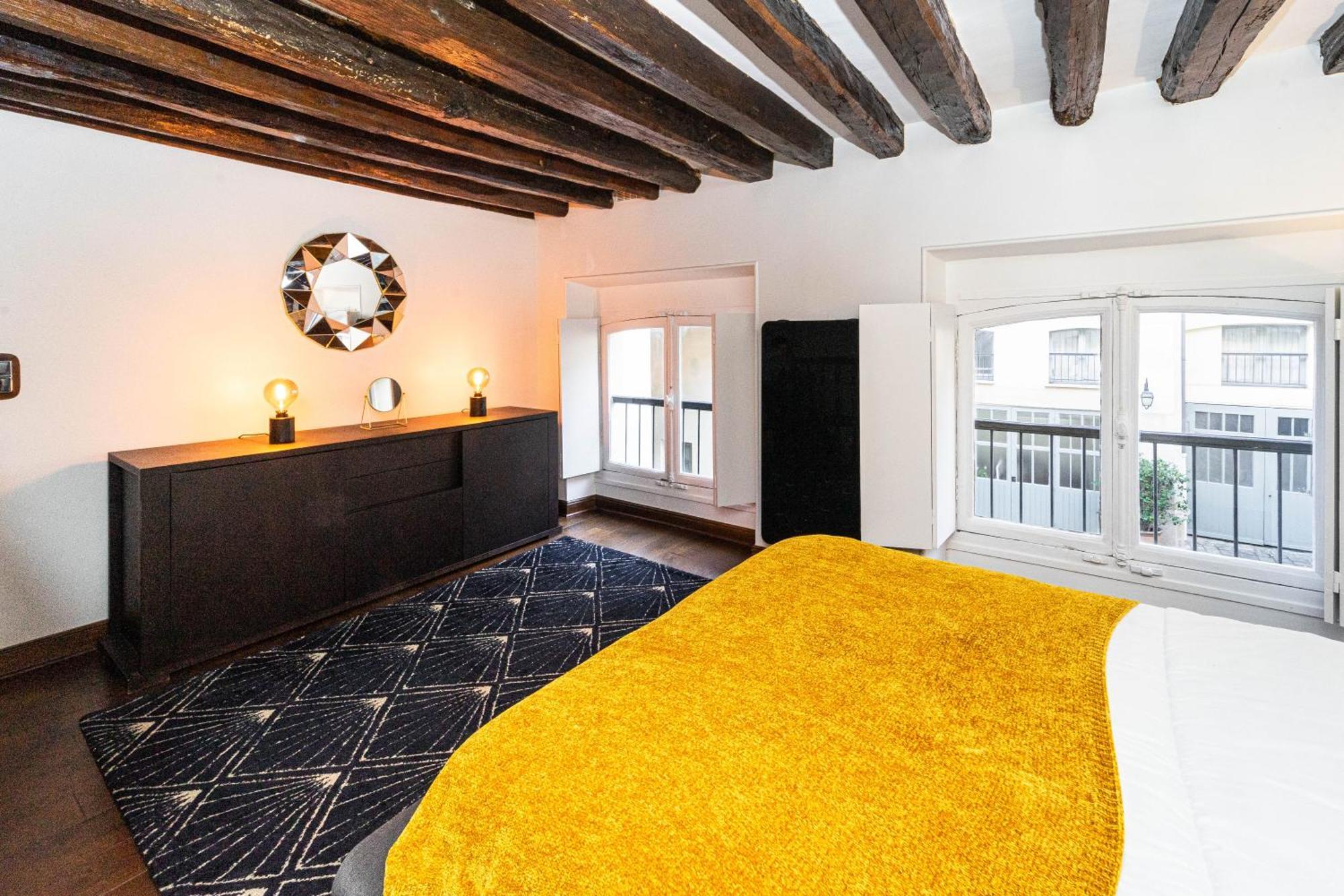 Pick A Flat'S Apartement In Place Des Vosges - Rue Saint-Gilles Париж Екстериор снимка